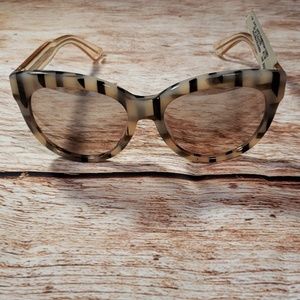 Gucci sunglasses *NEW***